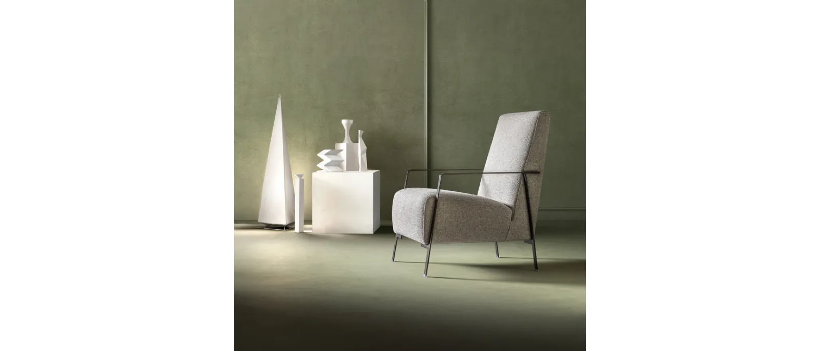 Angy fabric armchair by Samoa