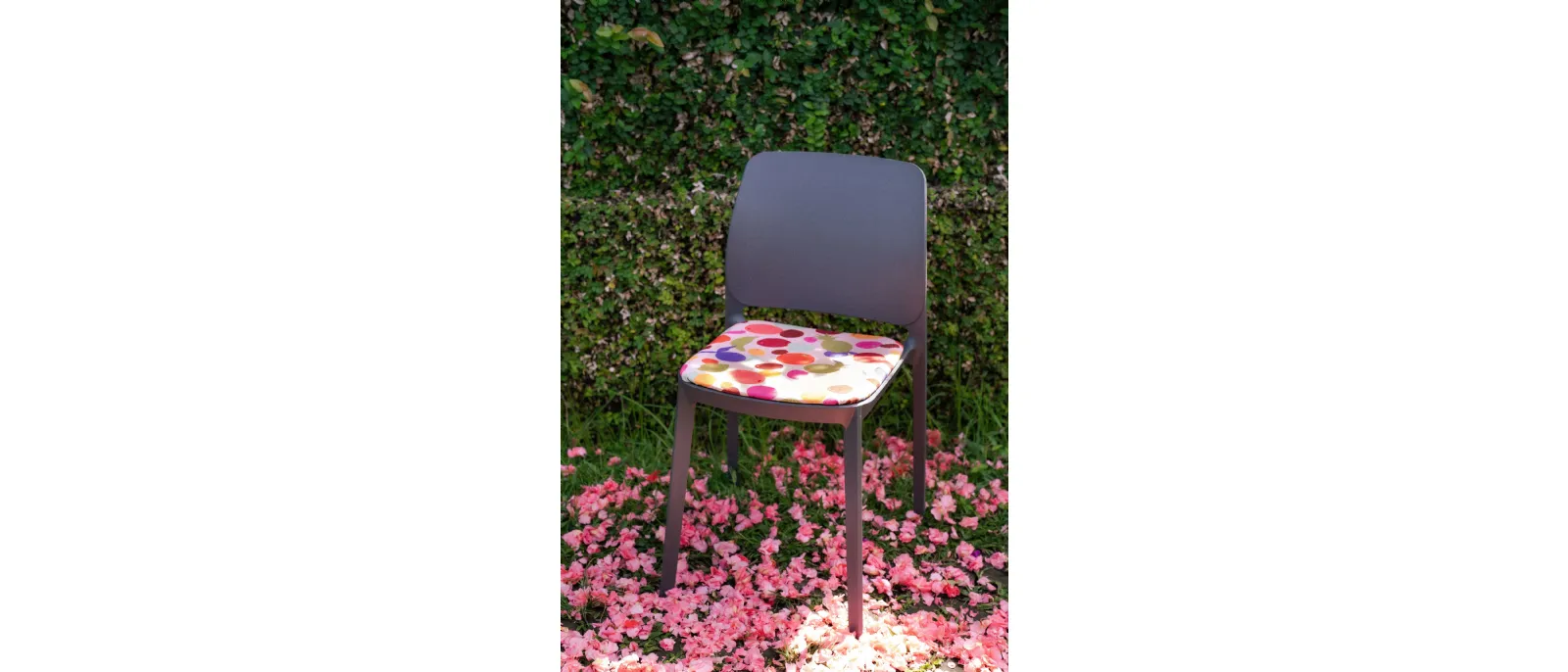 Ika Jane Chair by Pointhouse.