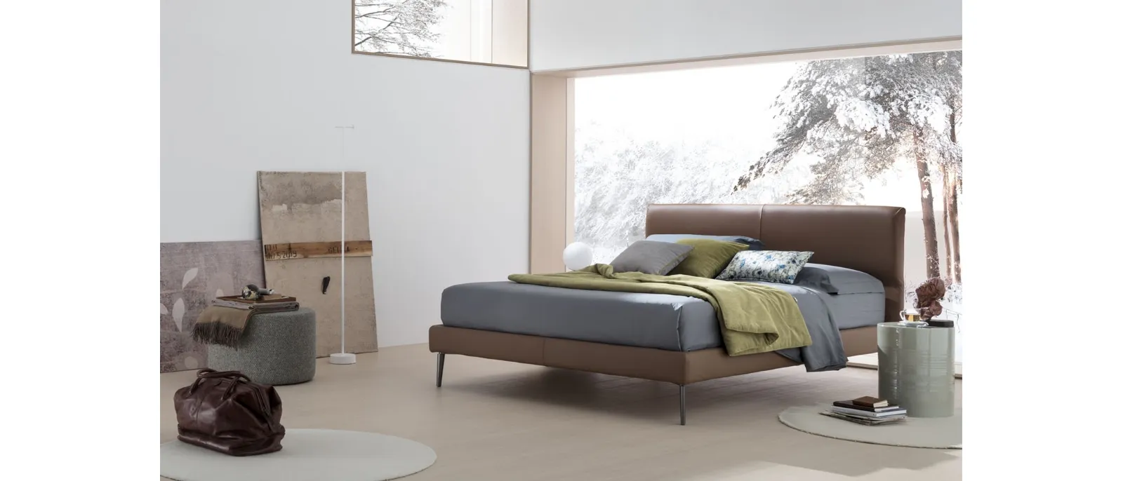 Benny leather double bed by V&Nice.