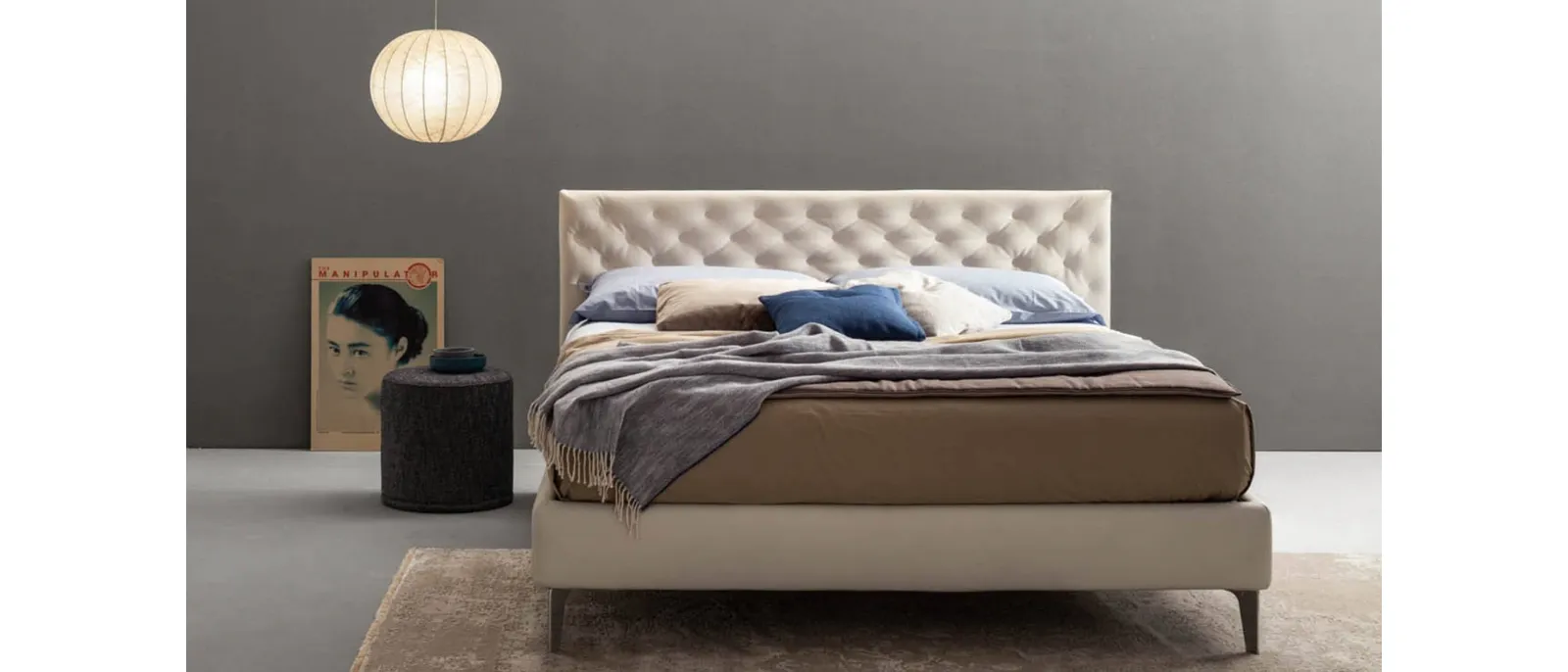 Upholstered and quilted fabric bed Bubbles by Bside.