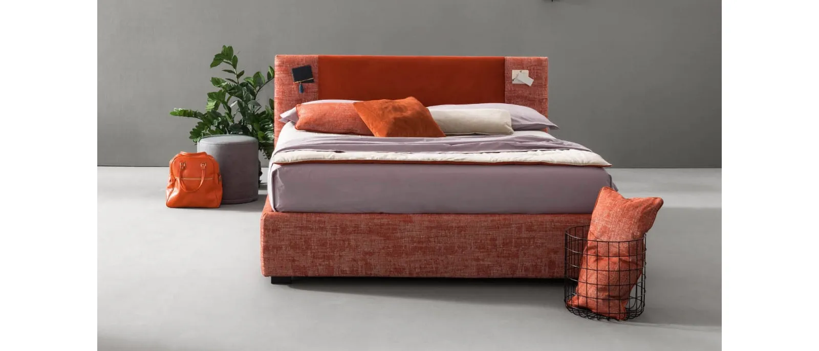 King size bed in fabric with Rift headboard by Bside.