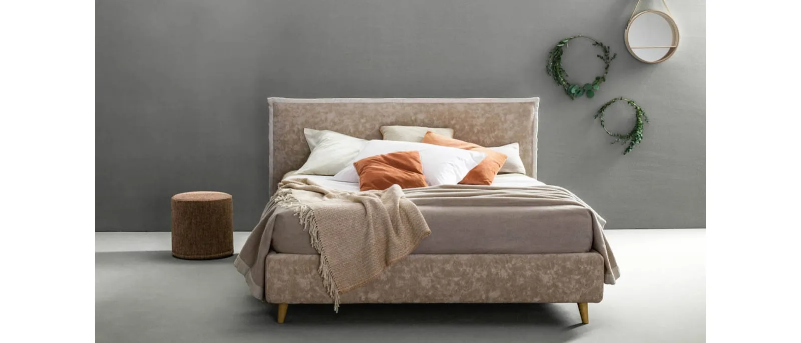 Double bed in fabric with Truss headboard by Bside.