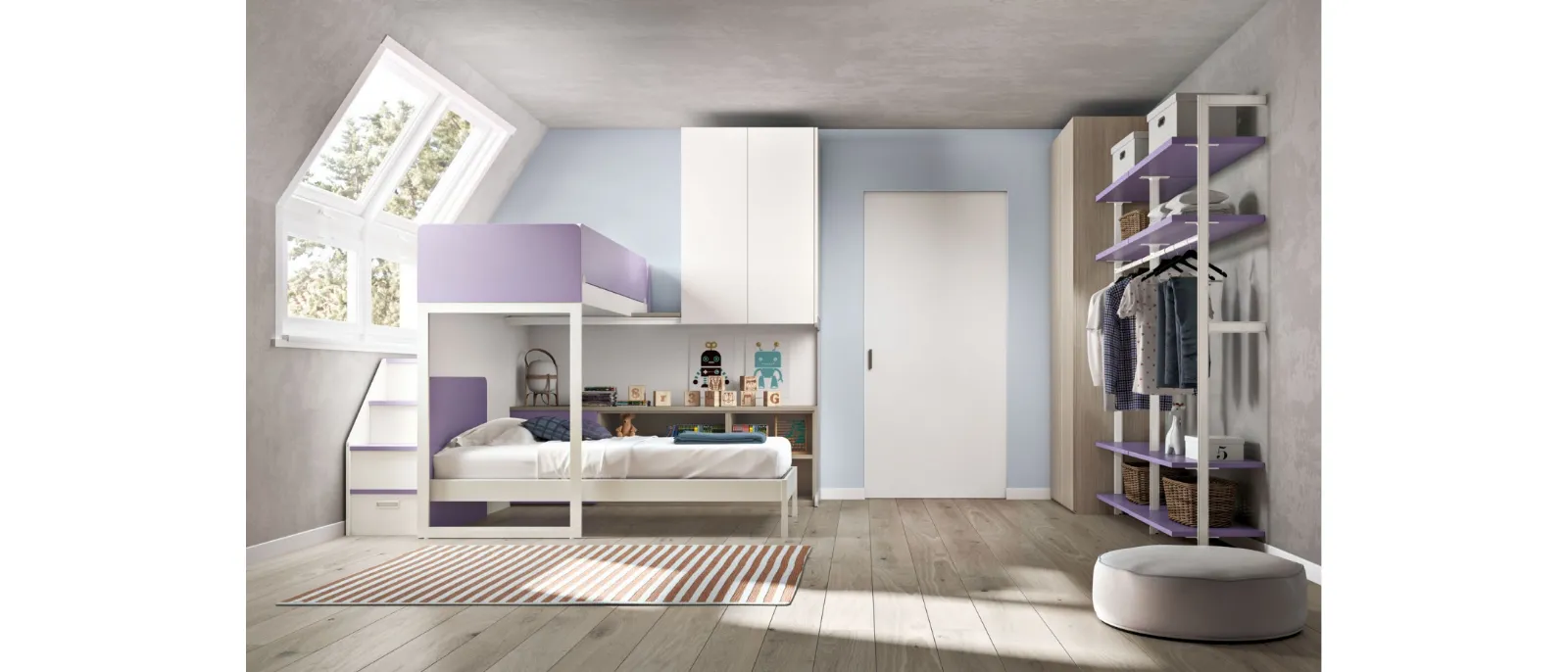 Room 169 is a large bedroom with the possibility of integrating a loft and built-in