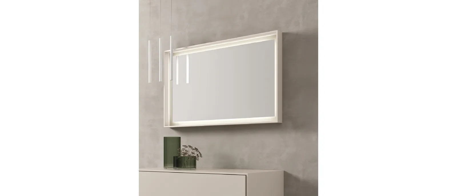 The mirror Pato by Maronese was designed