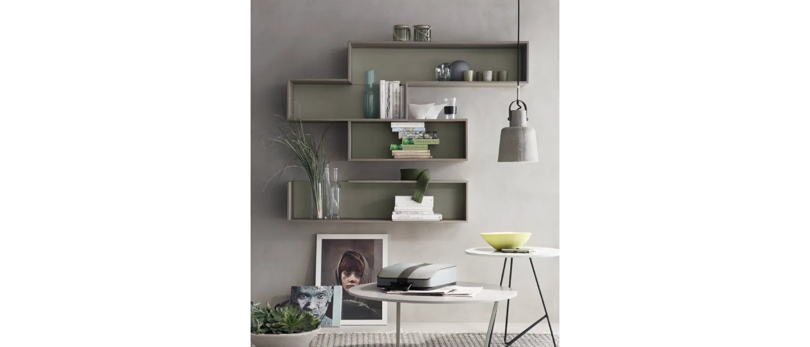 Rebel is a wall-mounted bracket of