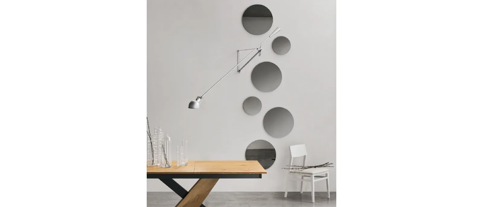 The sphere mirror of the collection by the well