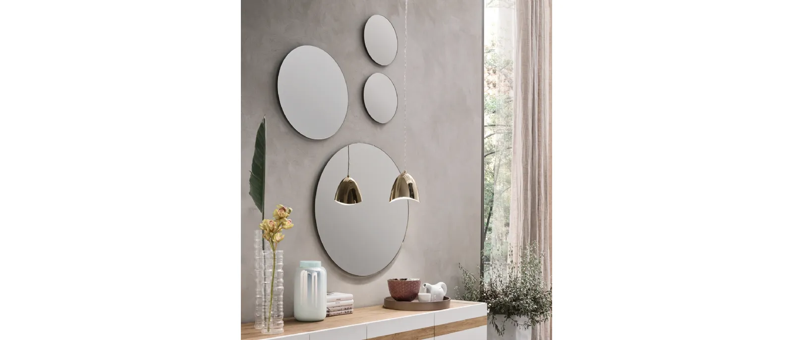 The mirror Ball from Maronese has been designed