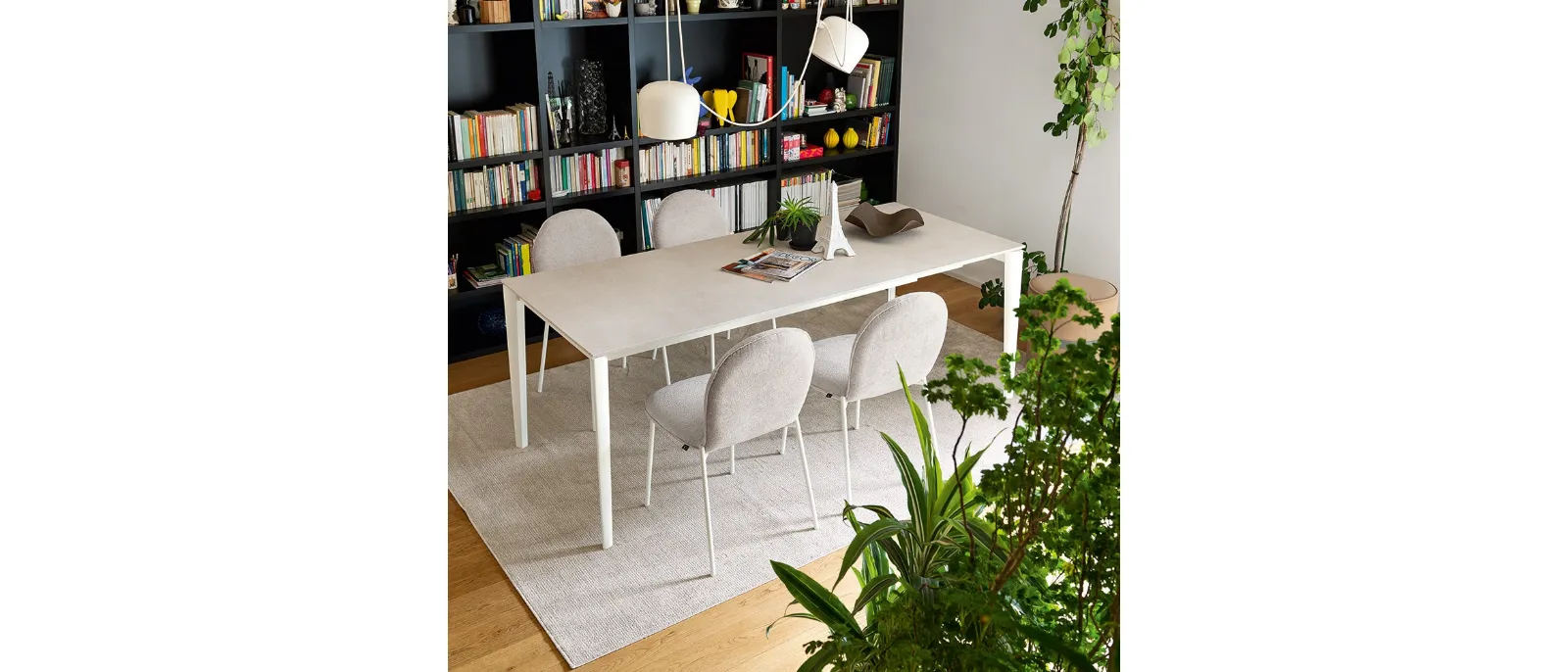 Riley Mid chair by Connubia