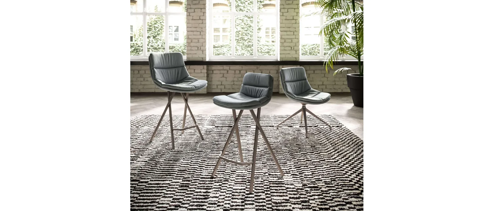 Padded stool Milo by Ozzio