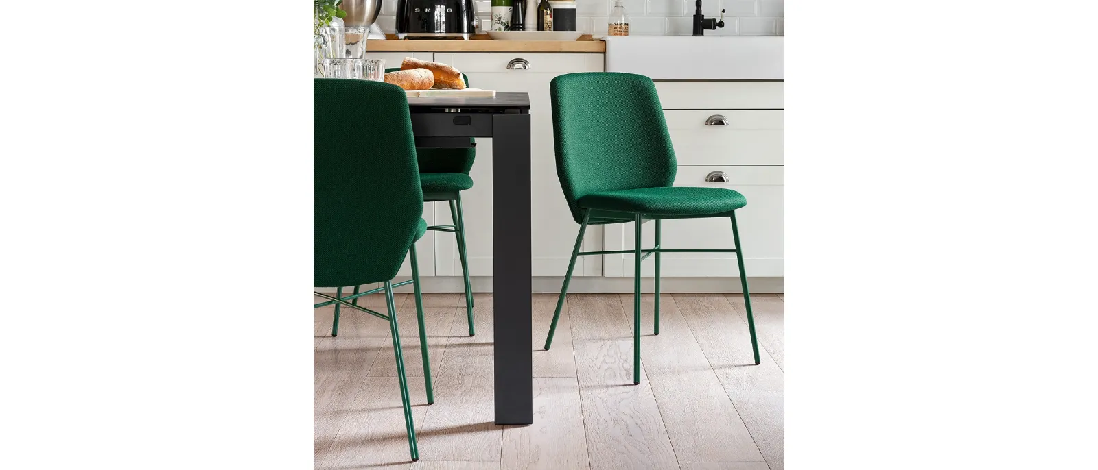 Sibilla Soft fabric chair by Connubia.