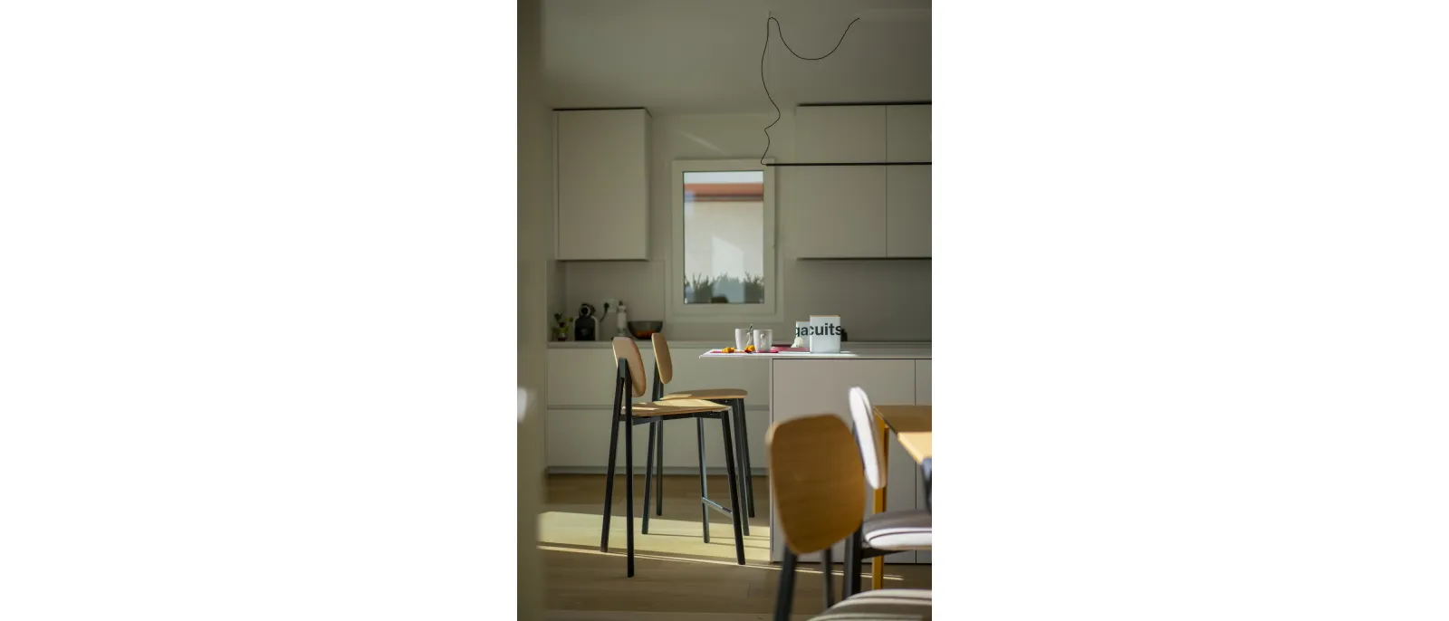 Tata6 stool by Pointhouse.