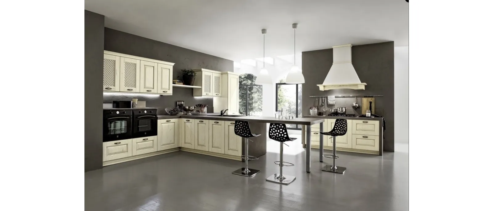 Shabby Chic kitchen with Nora 06 peninsula in antique white lacquered Decapé wood by Arrex.