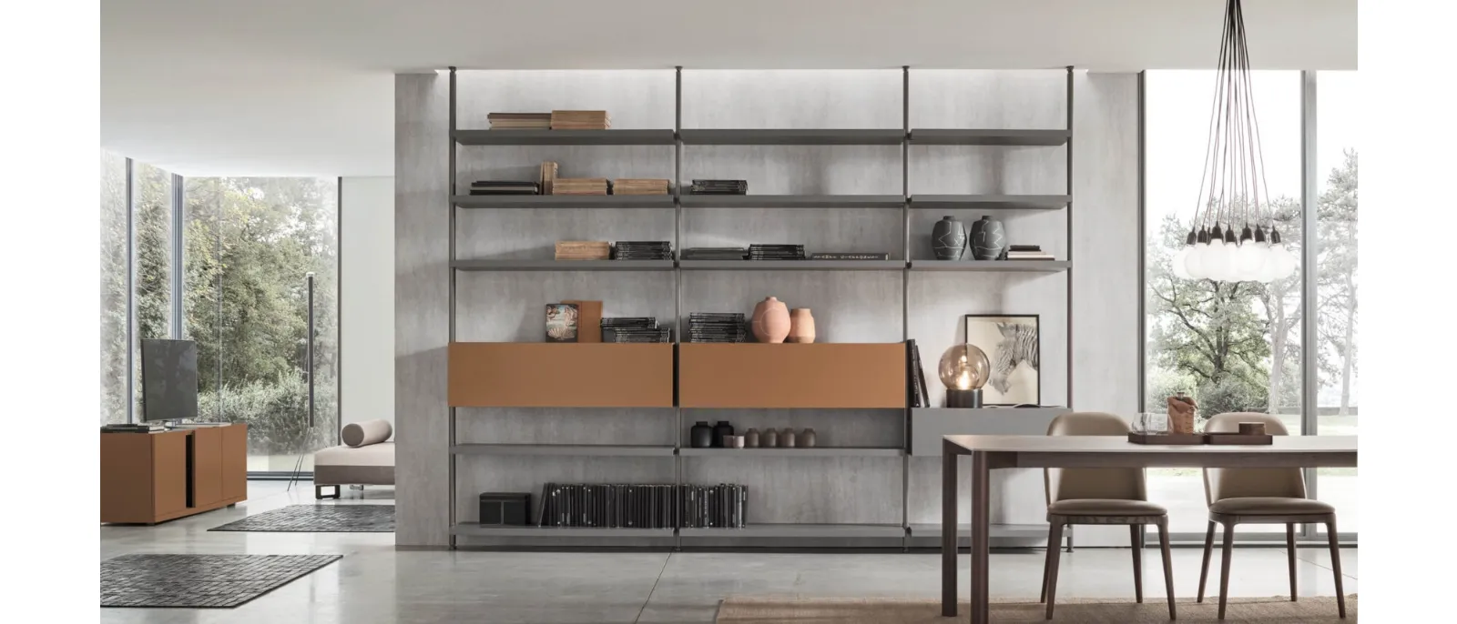 The composition includes a single unit for the lower structure, 4 units of different heights and 1 wide top