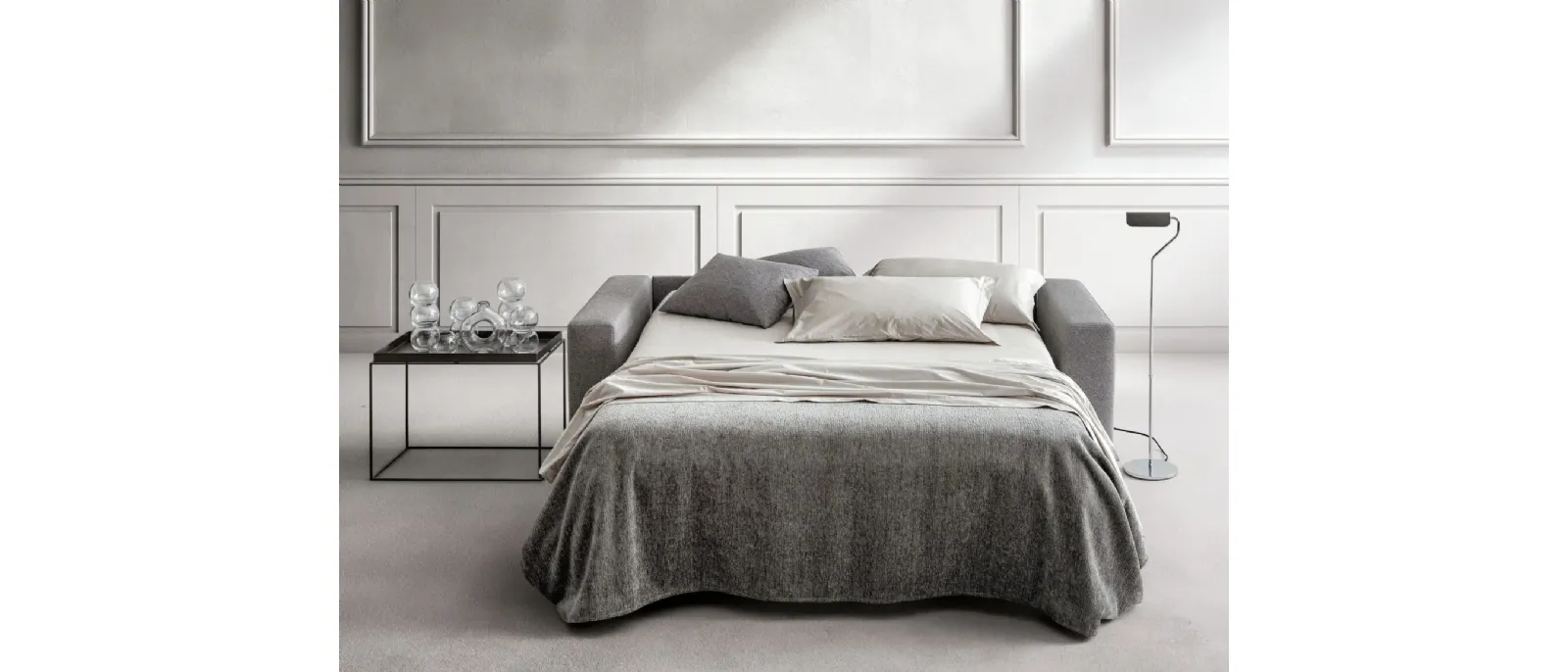 Linear Sofa Bed Axel by Samoa.