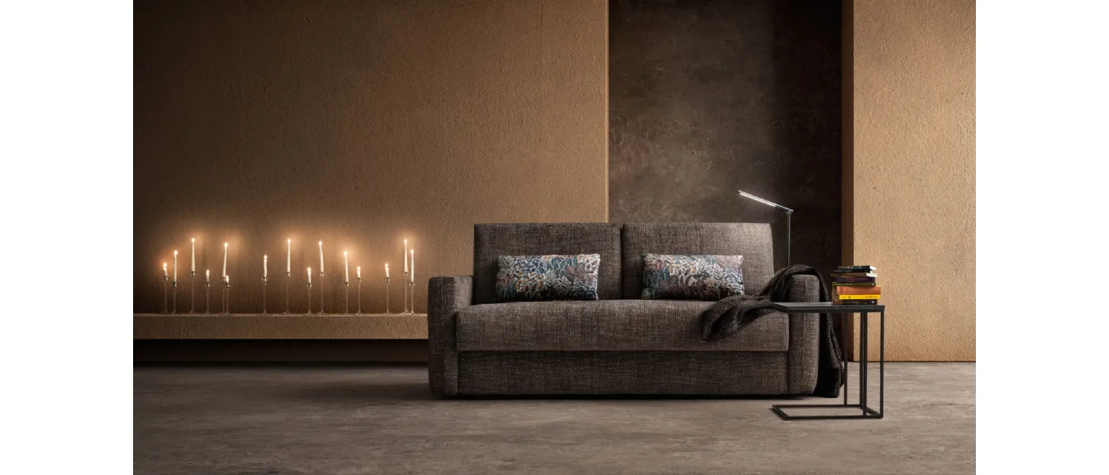 Linear sofa bed Shape by Samoa.