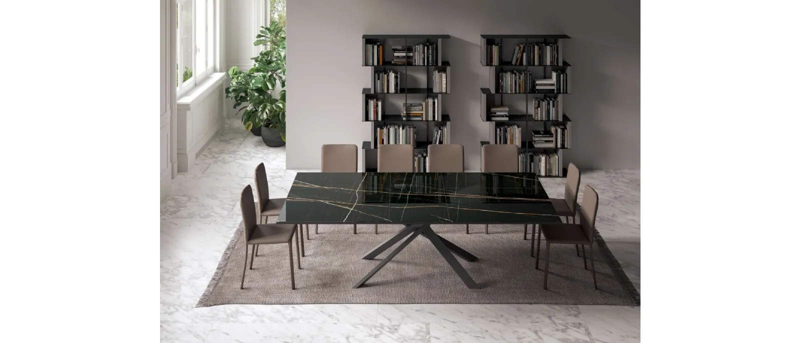 Extending 4x4 table in Marble Glass by Ozzio.
