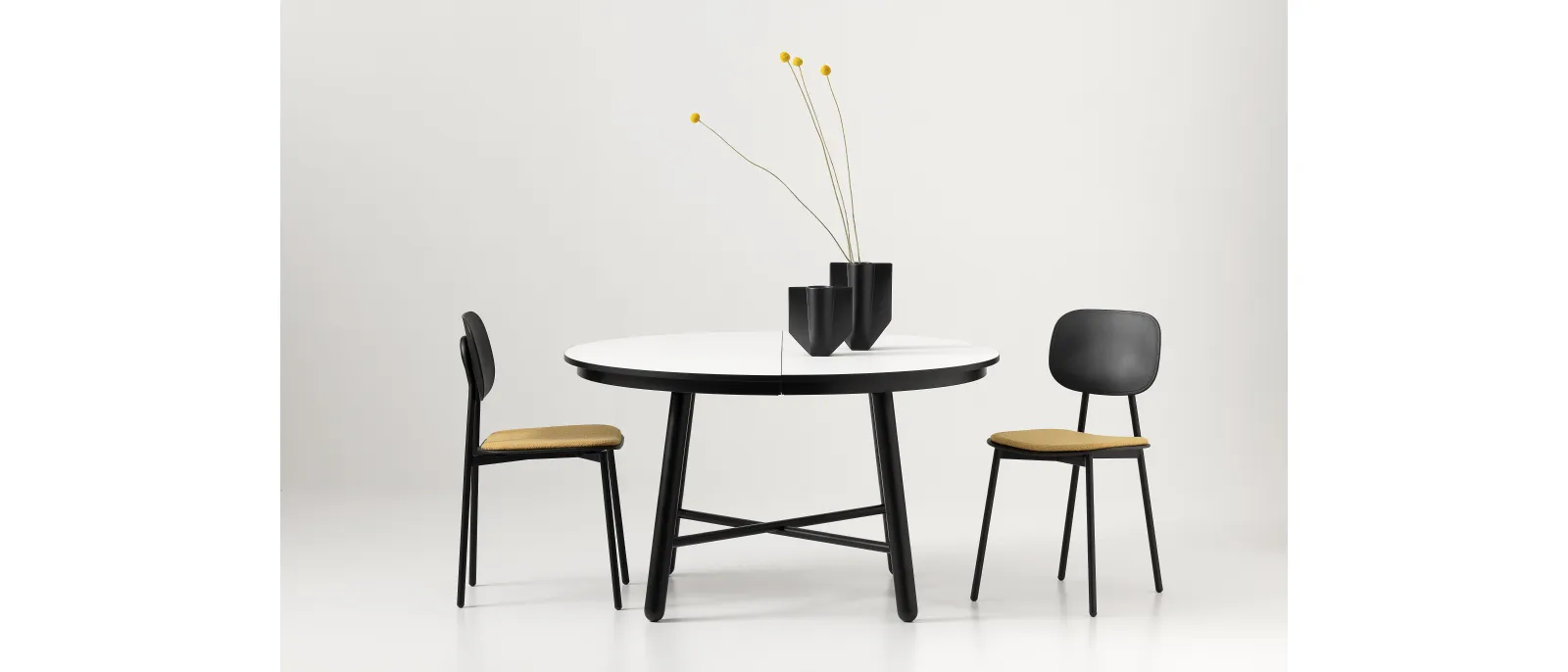 Round Combo Table by Pointhouse